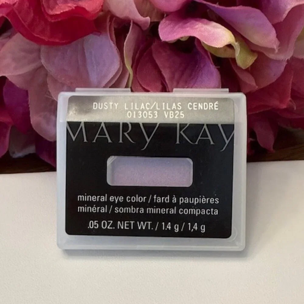 MARY KAY Mineral Eye Color: Dusty Lilac (Discontinued shade)